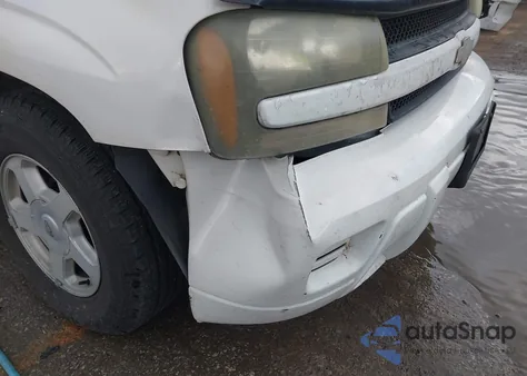 2002 Chevrolet Trailblazer Ls from USA, damaged, VIN 1GNDT13SX22403770